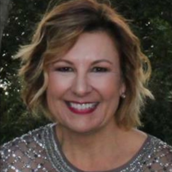 Meet your Posher, Susan - Picture 1 of 1